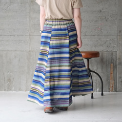 裾フレアでスタイルアップ！ミックスボーダーロングスカート（22s-03）ブルー 12枚目の画像