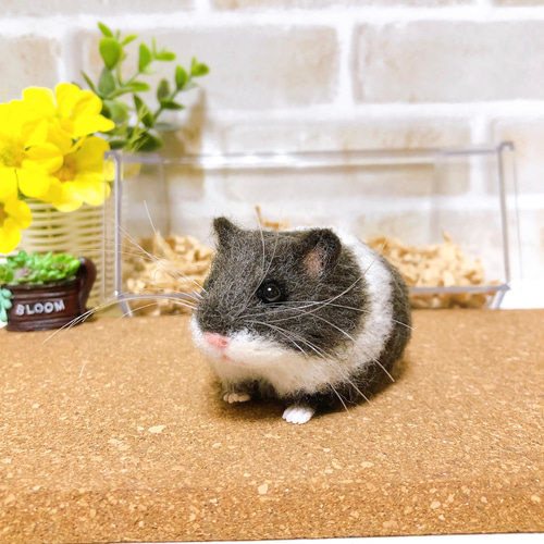 378 くるみ ハムスター 羊毛フェルト ②キンクマ お座りハムちゃん*ゴールデンハムスター* (羊毛フェルト