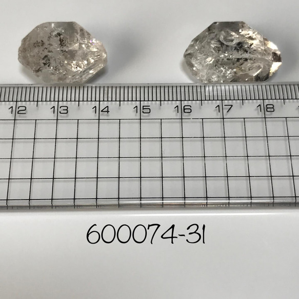 パキスタン産ハーキマーダイヤモンド型-31・ 2個セット 10枚目の画像