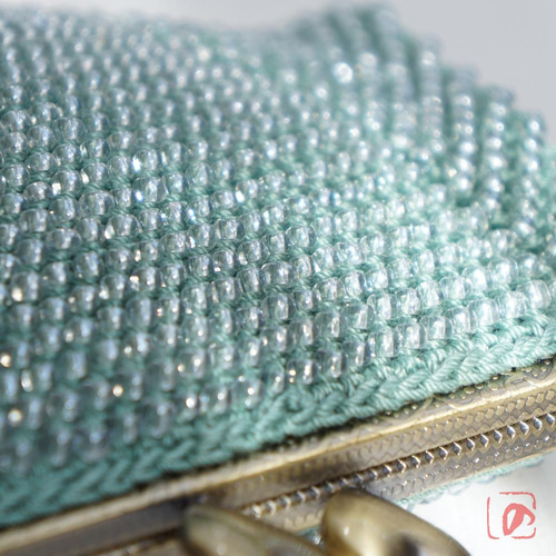 ☆大きめ ブルーグリーンの キラキラビーズがま口☆