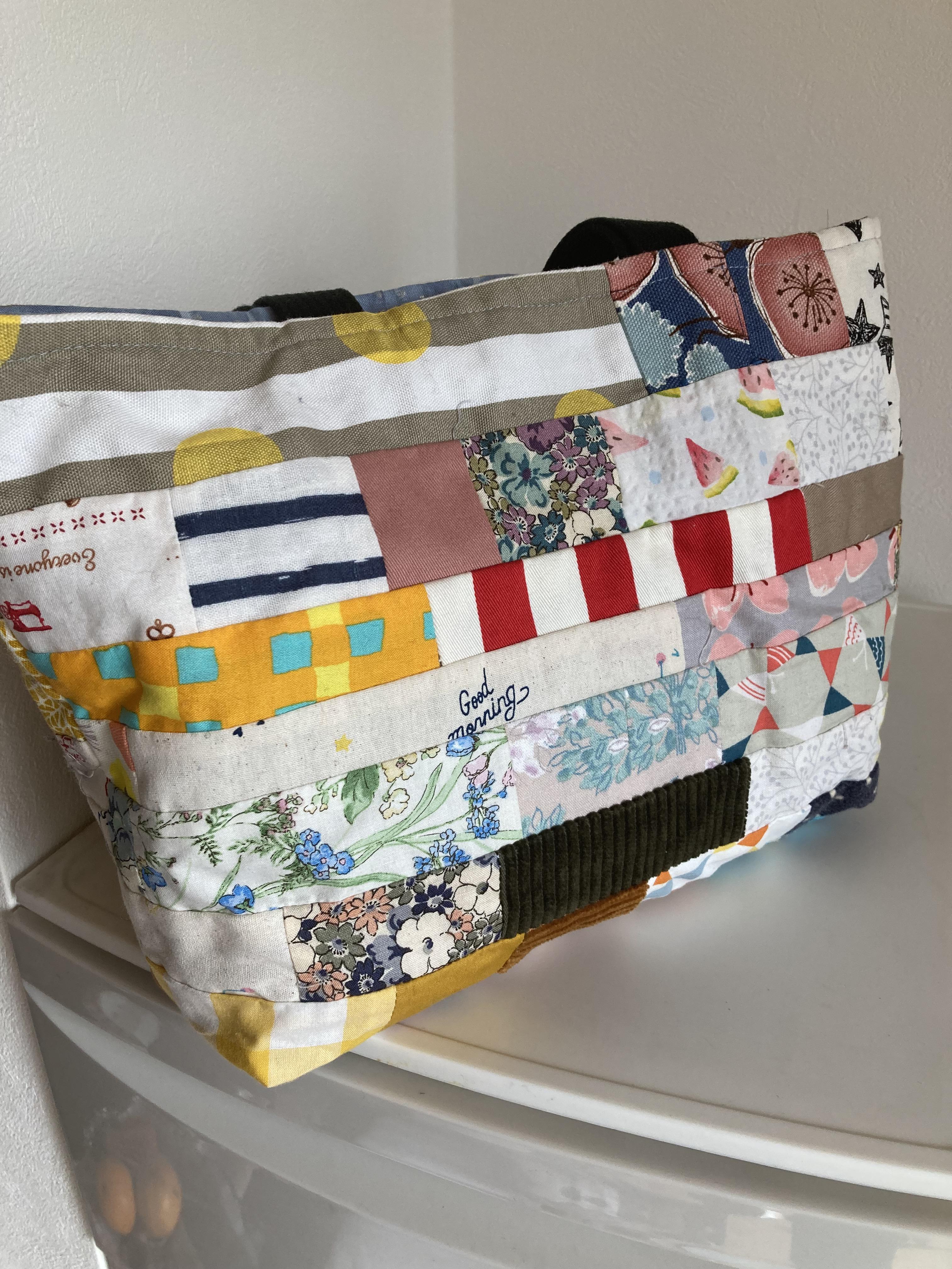 パッチワーク　BRAVO バック　ハンドメイド パッチワーク BRAVO バック ハンドメイド