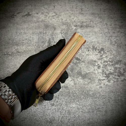 プエブロレザー ミニ財布 経年変化 本革 牛革 イタリアンレザー YKK