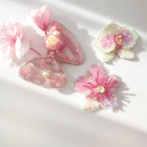 shiho様専用❣️白蝶貝桜モチーフアベンチュリン翡翠ブローチ