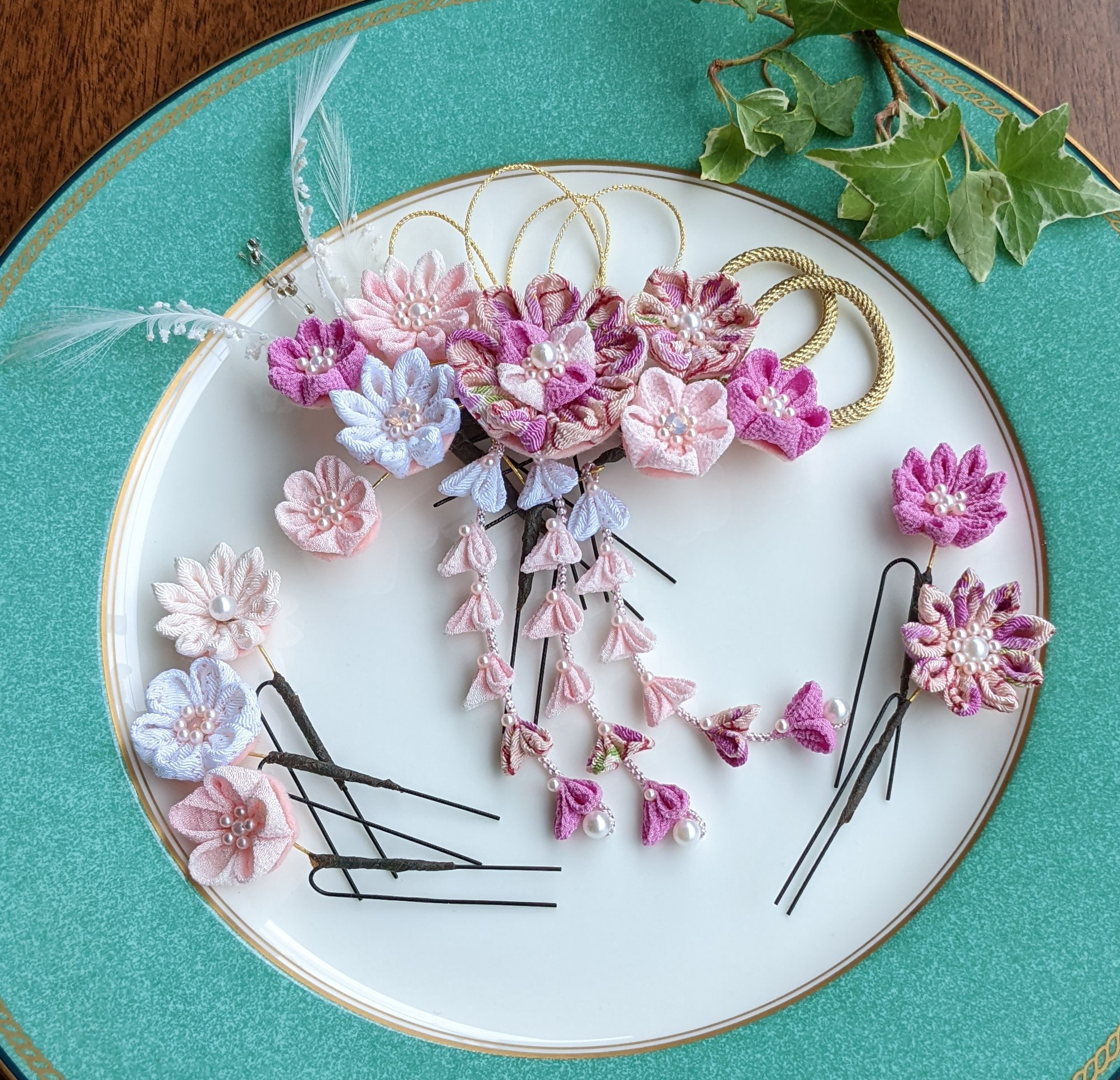 つまみ細工　髪飾り　10点セット　和装、振袖、卒業式、七五三、結婚式、着物、袴　[作品No22]