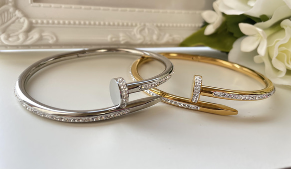 釘デザイン バングル ブレスレット swarovski グルーデコ