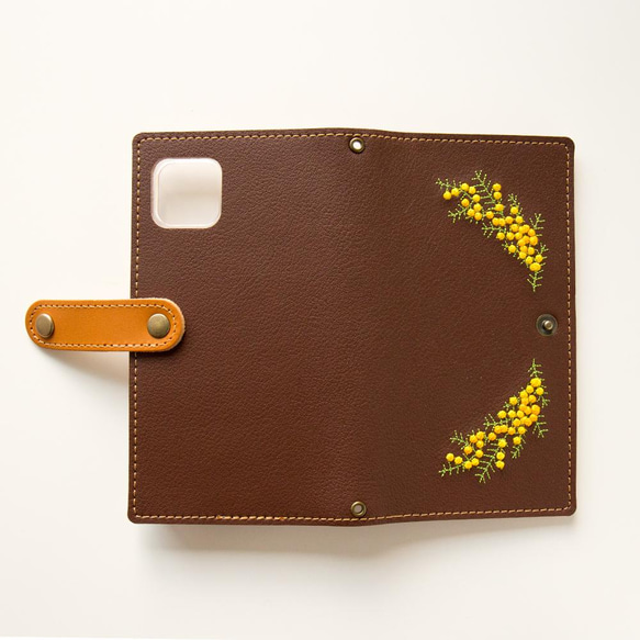 全機種対応 スマホケース 手帳型 【 刺繍 横向き ミモザ 】 レザー iPhone Android 春 A138I 2枚目の画像