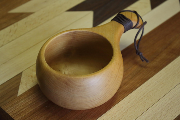 木のマグカップ ククサ KUKSA 24 北海道産白樺材 キャンプ アウトドア