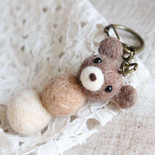 カフェラテくまさんお団子ストラップ☆キーホルダー【羊毛フェルト