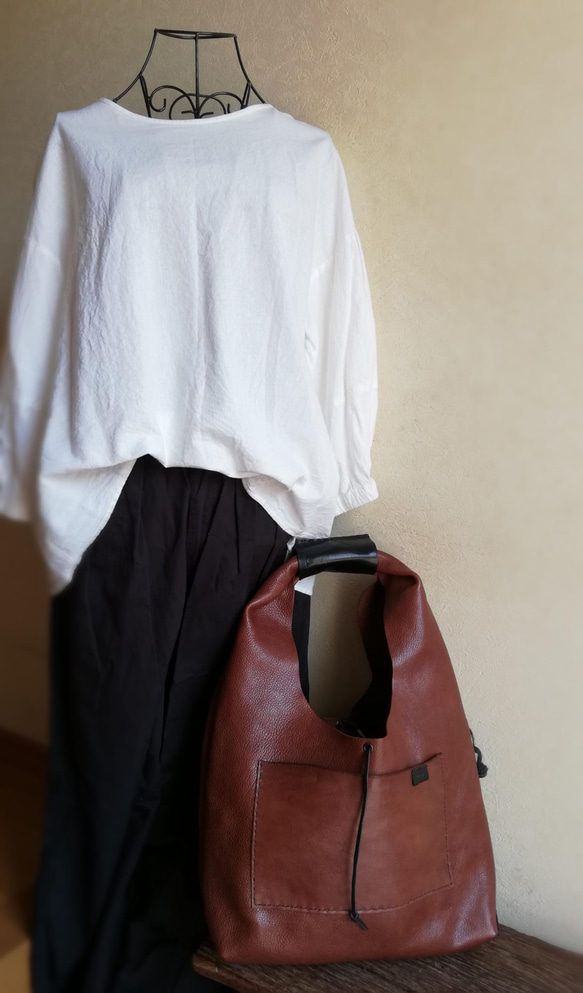 one shoulder bag　ブラウン✗ブラック　オイルシュリンクレザー 10枚目の画像