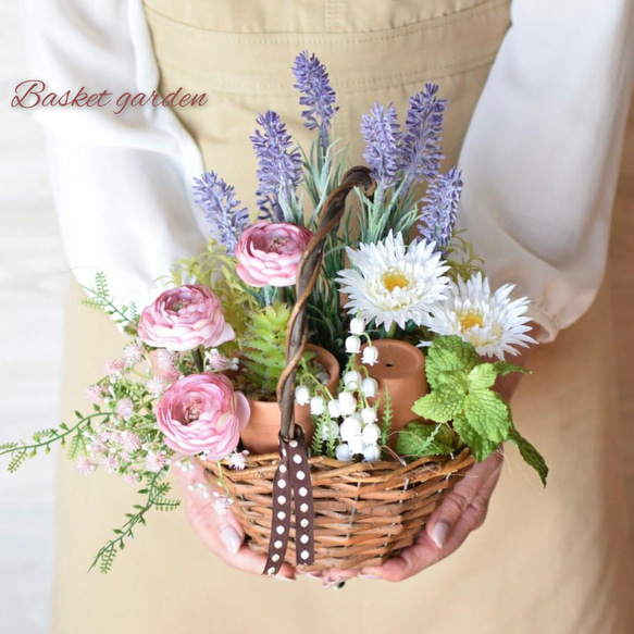 枯れない 寄せ植え風ガーデン♪植木鉢入り♪スズランとガーベラ