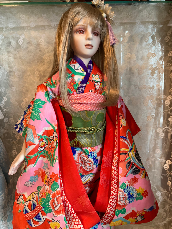 創作ビスクドール人形　桃色のアンティーク着物の女の子 4枚目の画像