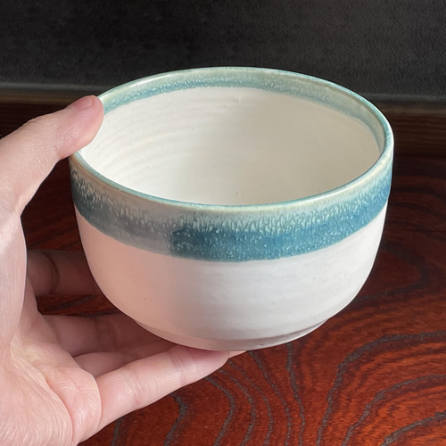 抹茶碗【白萩マットに青ガラス釉】紙箱付 茶碗・めし碗 陶 luonto 通販