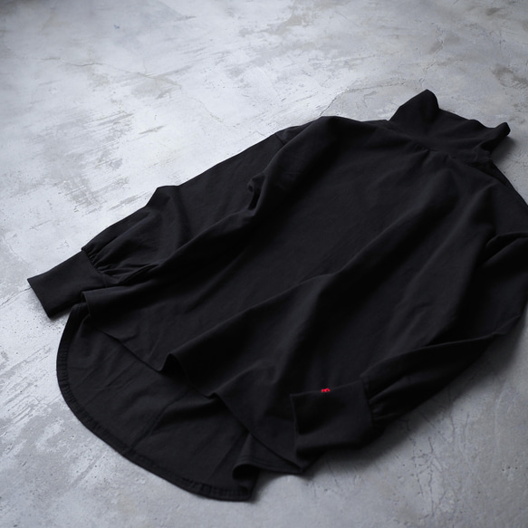 タートルネックTシャツ Little B ブラック(ロンT/長袖) 10枚目の画像