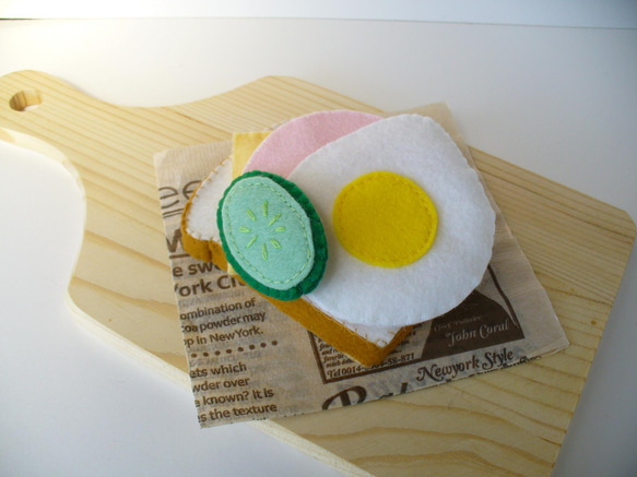 受注製作]オープンサンド＊ハム、チーズ、たまご、きゅうり フェルト