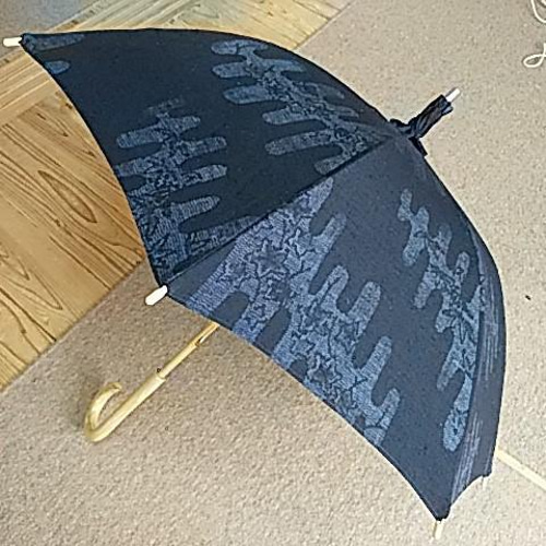 10周年記念 在庫一掃半額セール* 結城紬の日傘「木洩れ日 10周年記念 在庫一掃半額セール* 結城紬の日傘「木洩れ日