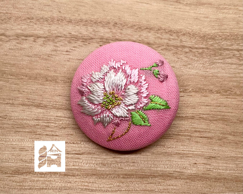 無形文化財 – 刺繍・金彩 - 千總文化研究所 / Institute for