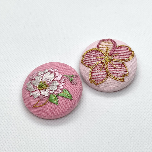 袋帯 美品 秀品 桜 縞 金糸 箔 灰色 六通 正絹｜中古・古着