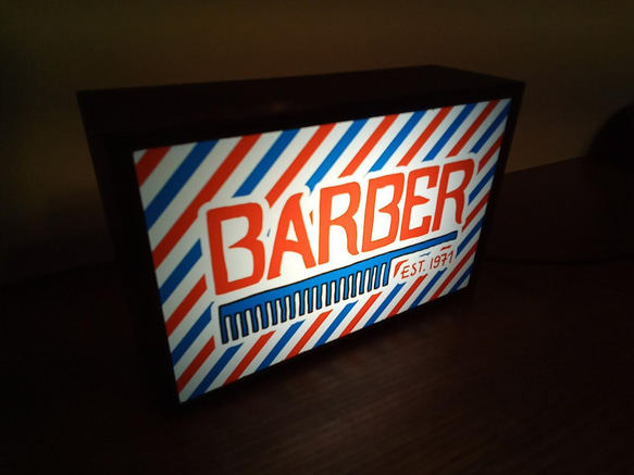バーバー 理容室 ヘアーサロン 櫛 床屋さん ミニチュア 看板 玩具 置物 雑貨 LEDライトBOXミニ 2枚目の画像