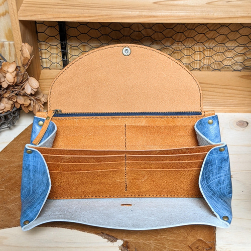 ぐしぐし手縫い＊デニムレザーとカウ柄ハラコのアコーディオン長財布  