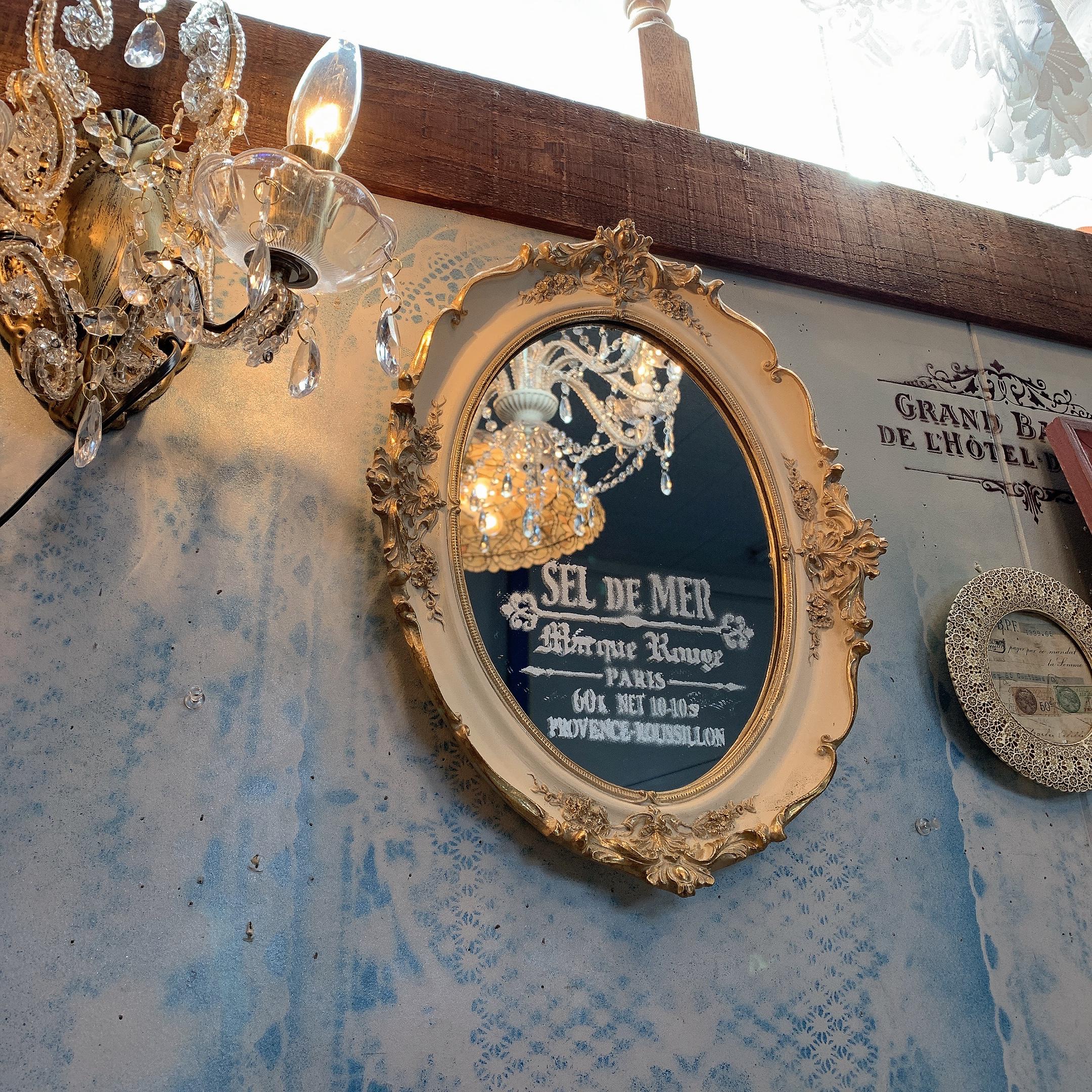 アンティークな部屋/ Rococo調ミラー/シャビーシック / Ivory