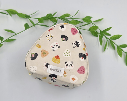 おにぎりポーチ おにぎりケース 保温保冷 パンダおむすび柄 白 パンダ