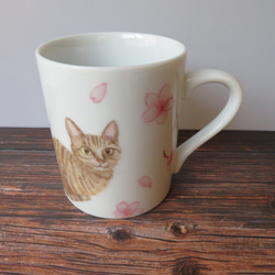 桜と猫のマグカップ　手描き　 4枚目の画像