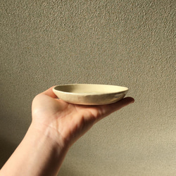 陶器の花小皿【ニゲラ】水色03(小) 7枚目の画像