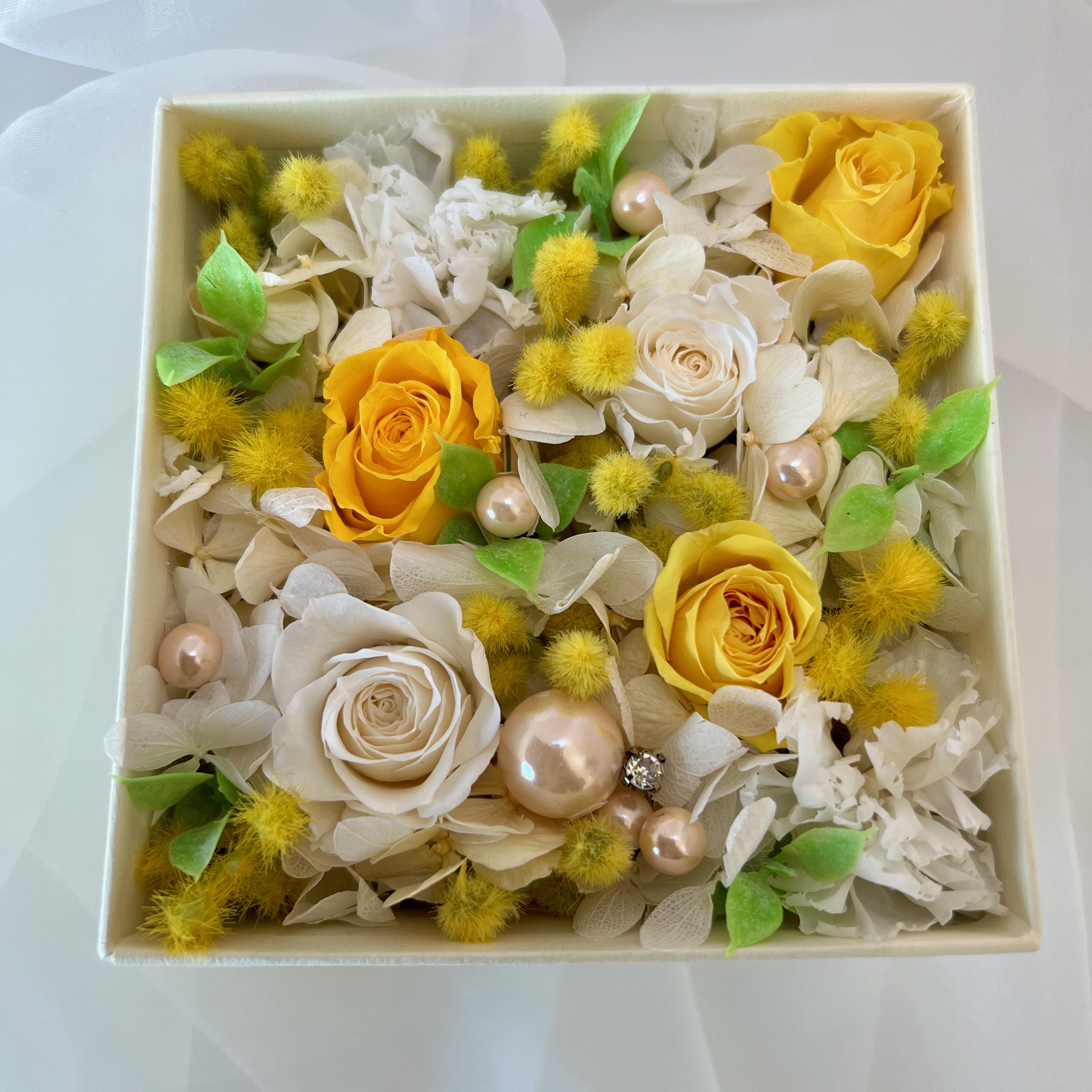 《受注商品》ミモザのビタミンカラーBOXフラワー♪