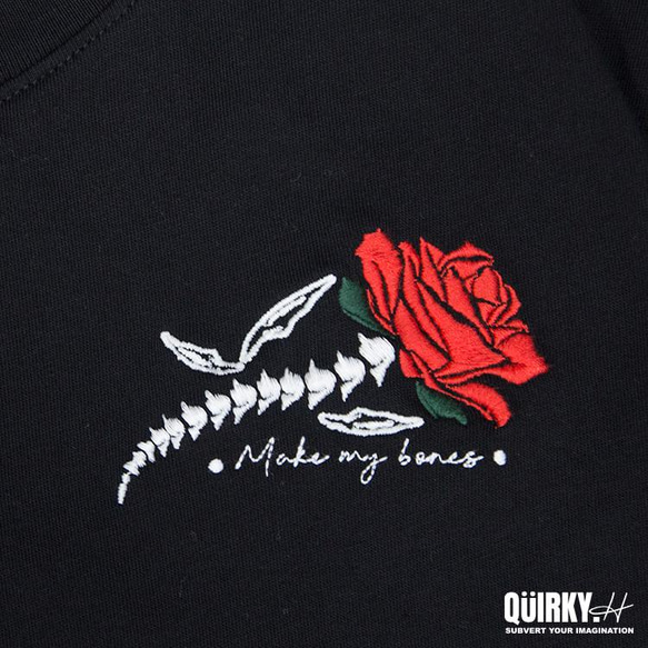 【Quirky.H】夜光玫瑰刺繡OVERSIZE短袖T-shirt 第9張的照片