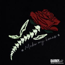 【Quirky.H】夜光玫瑰刺繡OVERSIZE短袖T-shirt 第11張的照片