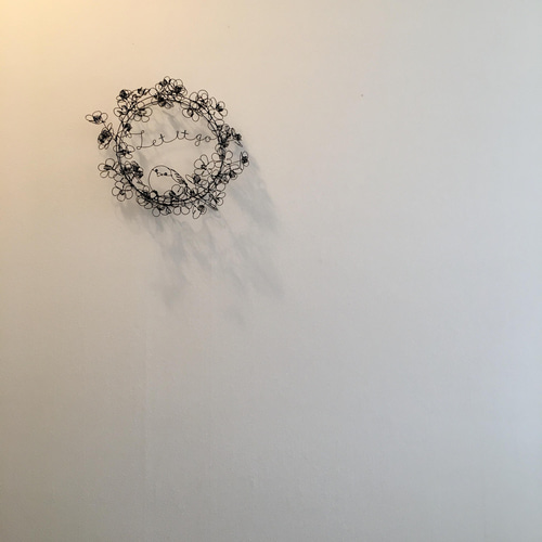 ワイヤーアート ワイヤークラフト リース 花とシマエナガ リース