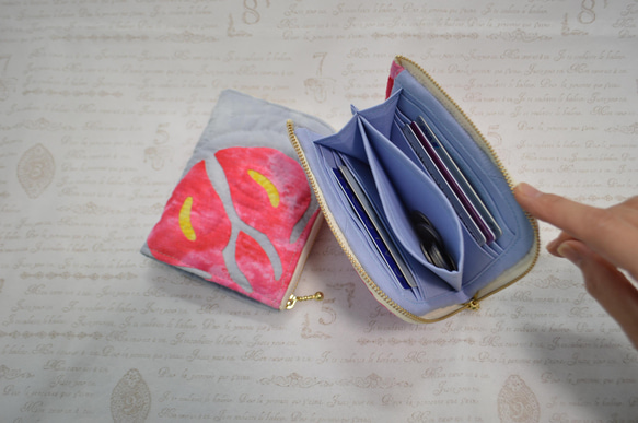 送料無料♪Ｌ字ファスナーミニ財布　アンスリウムの小さいお財布【マチ付き】ハワイアンキルト 6枚目の画像