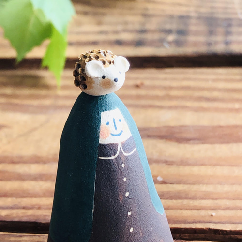 ⌘ colorful girls ⌘ 陶の女の子とハリネズミ その他人形 MIRADA 通販