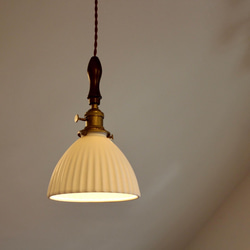 アンティーク　トランペット　ペンダントライト 小ぶりなセラミックシェードのペンダントライト【受注生産