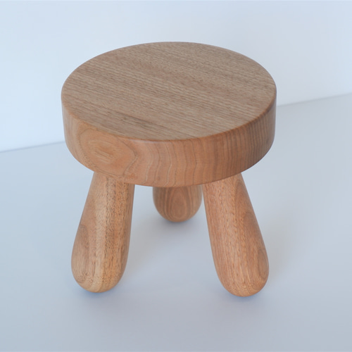 パリの雑貨屋 F-23 スツール 板座 レース模様 ハンドメイド 花台 飾り台 パリの雑貨屋 F-23 スツール 板座 レース模様 ハンドメイド 花台