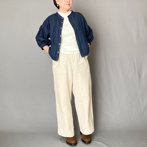 柔らかデニムの七分袖タックブラウス (ネイビー )大人 シャツ