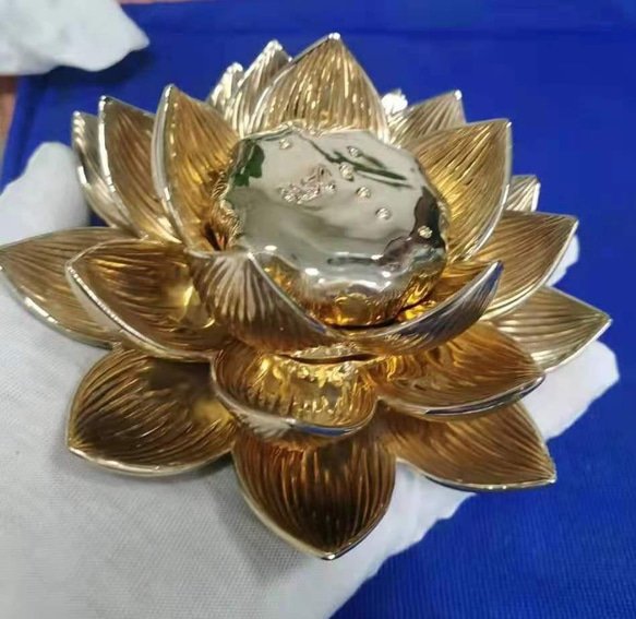 密教法器 キンレンカ 真鍮製 金蓮花 法具 仏教美術 15cm その他アート