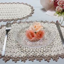 手編みのランチョンマット2枚組① 1,500円 ランチョンマット rika