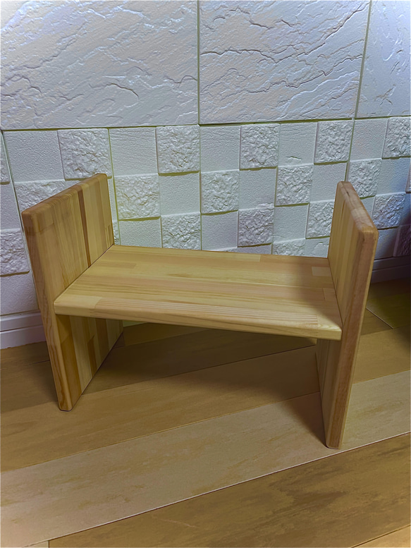 ‼︎送料込み‼︎ キッズチェアー 子供椅子  なが〜く使える　サイドテーブル 1枚目の画像