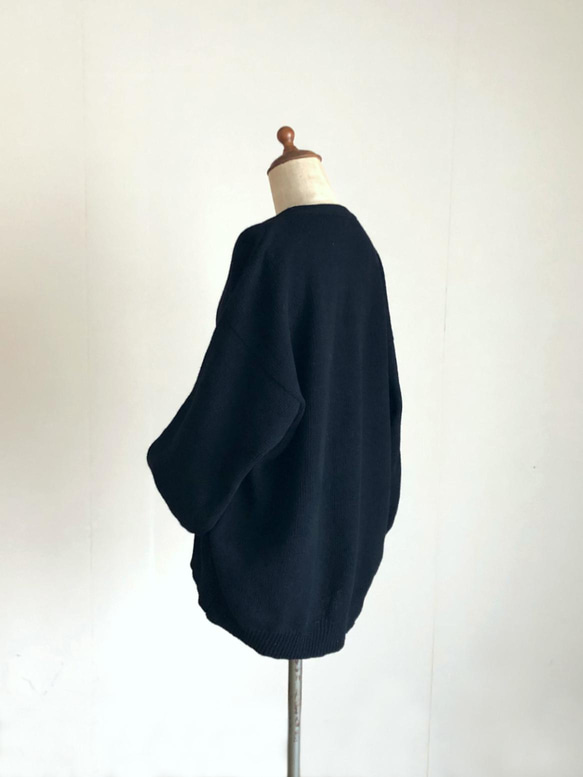 黒の大きめカーディガン　ウール100％ 5枚目の画像