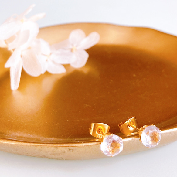 《4月誕生石》クリスタル水晶のラウンド大粒一粒ピアス　宝石質AAA　サージカルステンレス　または　14kgf 4枚目の画像