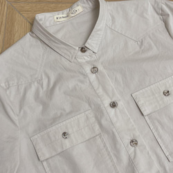 米灰色小方領工裝襯衫|襯衫|春款|棉|Sora-889 第14張的照片