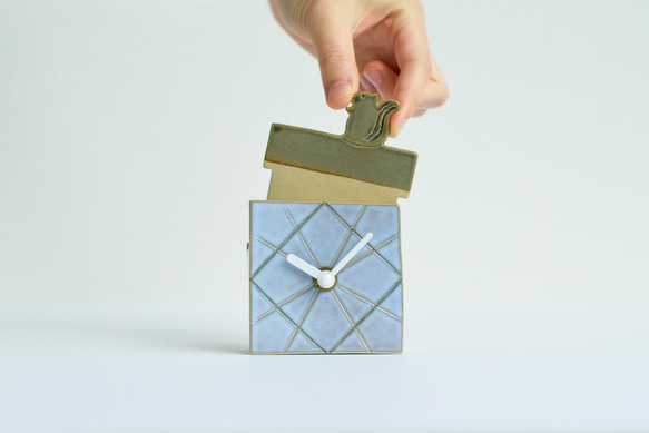 二本松焼「陶計～ゆったりと豊かな時間を刻む時計～OKI」：「りす」 7枚目の画像