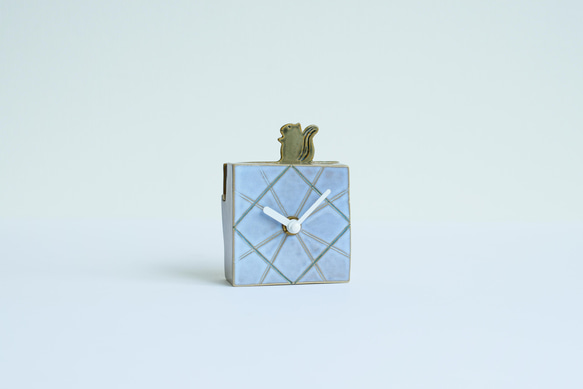 二本松焼「陶計～ゆったりと豊かな時間を刻む時計～OKI」：「りす」 10枚目の画像