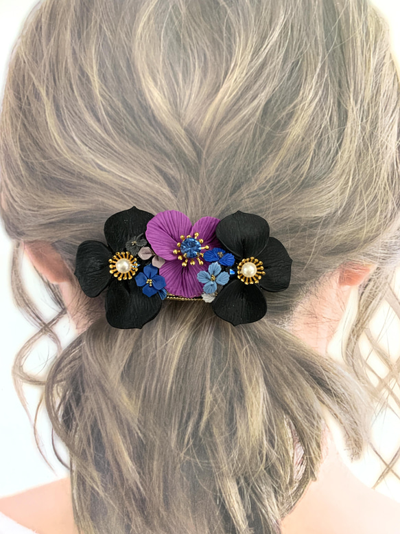 Nyx バレッタ 1枚目の画像