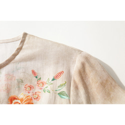 プリントリネンシャツ　花の絵画　リネントップス　7分袖丈　スリット　4サイズ L209 4枚目の画像