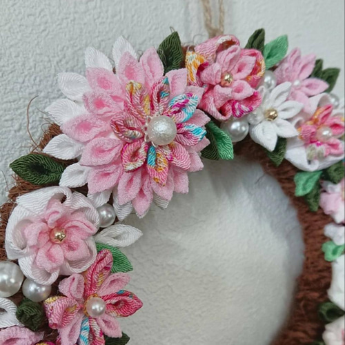 つまみ細工◇リース◇《ピンク》 リース namu 通販 13517180 つまみ細工◇リース◇《ピンク》 リース namu 通販 13517180