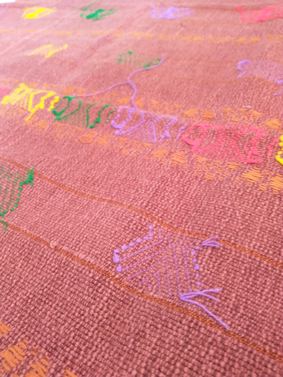 テーブルセンター　テーブルクロス　手織り　グァテマラ　ビンテージ　民族衣装　刺繍　ショール　スカーフ　ペラへ　敷物 7枚目の画像
