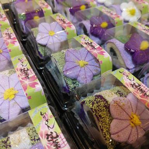 ちりめん細工「和菓子5種」✳︎8 - メルカリ