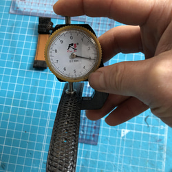 トカゲ革腕時計ベルト 手縫い手作り時計ベルト プレゼントにはおすすめ致します 男女時計ベルト 7枚目の画像